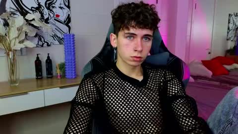 Kris online show from 1, 2, 2025