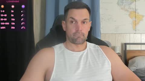 Snapshot of mr_mac69 chatting on 20, 1, 2025 Cam online show from 20, 1, 2025