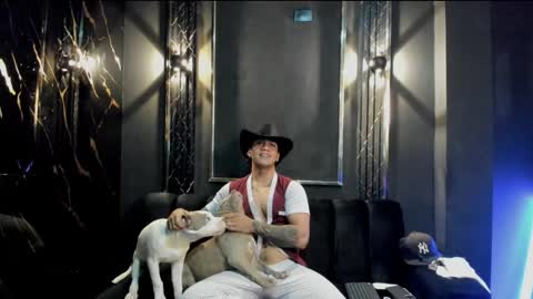 mr_maximo online show from 11, 10, 2025