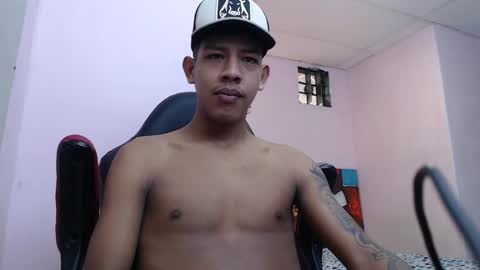 mr_stiven_ online show from 17, 1, 2025