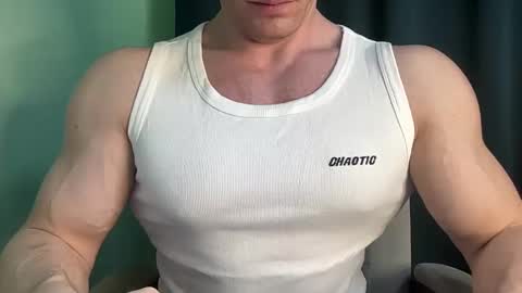 Snapshot of mrbiceps_23 chatting on 27, 12, 2024 Mrbiceps23 online show from 27, 12, 2024