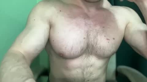 Snapshot of mrbiceps_23 chatting on 24, 1, 2025 Mrbiceps23 online show from 24, 1, 2025