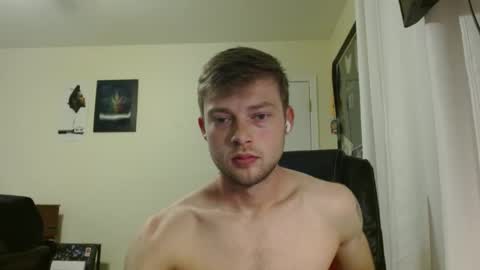 Snapshot of mrcoolguy68 chatting on 18, 12, 2024 mrcoolguy68 online show from 18, 12, 2024