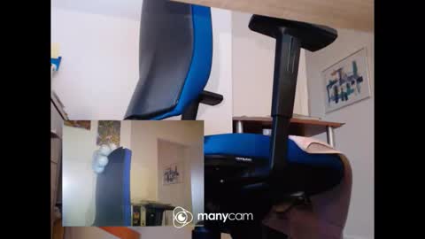 MrJohnsen1975 online show from 22, 2, 2026