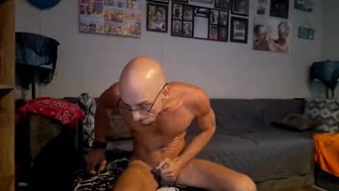 Snapshot of mrfatcock420509819 chatting on 13, 10, 2025 mrfatcock420509819 online show from 13, 10, 2025