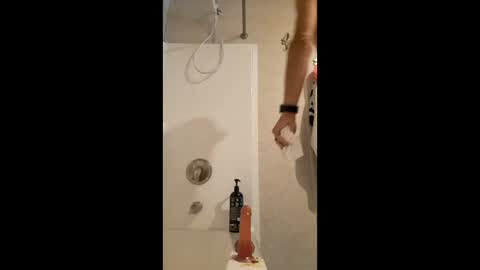 Snapshot of mrfatcock420509819 chatting on 18, 3, 2026 mrfatcock420509819 online show from 18, 3, 2026