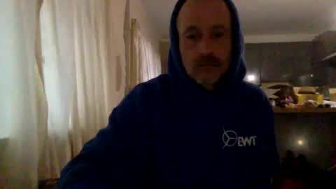 mrgoodkat79 online show from 5, 3, 2025