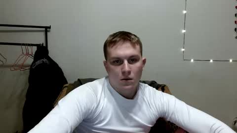 Snapshot of mrheat_ chatting on 1, 12, 2025 Max online show from 1, 12, 2025