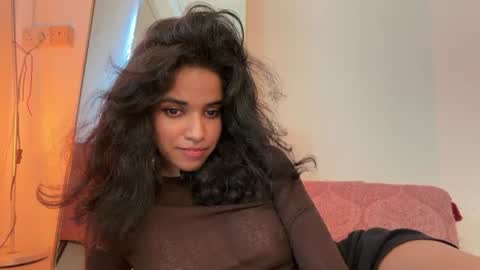 Snapshot of mriea_ chatting on 15, 6, 2026 mriea_ online show from 15, 6, 2026