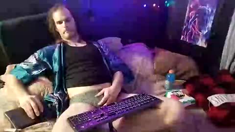 Snapshot of mrkinksized chatting on 14, 1, 2025 MrKinkSized online show from 14, 1, 2025