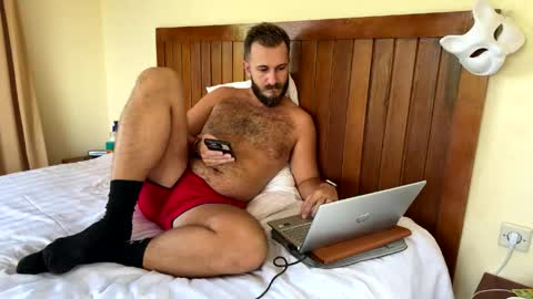 Snapshot of mrmaxiy chatting on 13, 4, 2026 Max online show from 13, 4, 2026