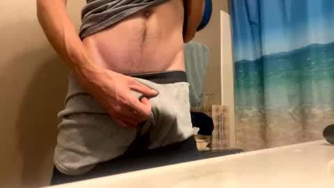 Snapshot of mrmeltyourheart chatting on 17, 11, 2025 James online show from 17, 11, 2025