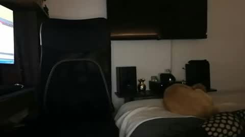 mrmiss_dannys online show from 1, 3, 2025