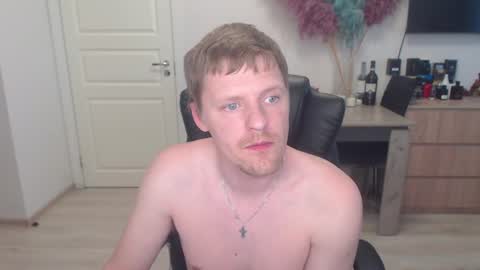 Snapshot of mrmjg chatting on 23, 7, 2026 mrmjg online show from 23, 7, 2026