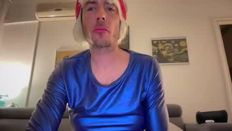 Snapshot of mrmooser42 chatting on 29, 10, 2025 TaleOfLaura online show from 29, 10, 2025