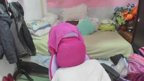 mrs_mommy online show from 13, 5, 2026