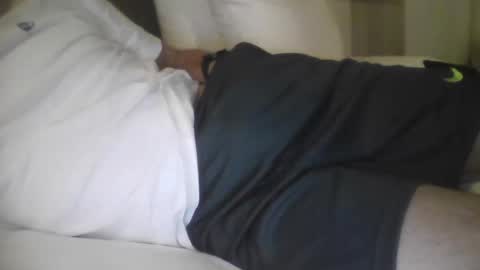 Mrserenade online show from 1, 11, 2025