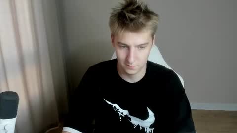 Adam online show from 28, 7, 2026