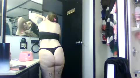 Mrstxoxo4594 online show from 12, 9, 2025