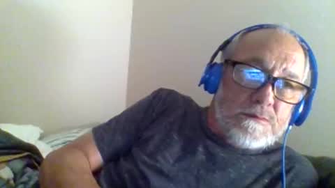 Snapshot of mrtease5 chatting on 2, 6, 2026 mrtease5 online show from 2, 6, 2026