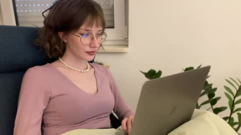 ms_christiana online show from 30, 4, 2026