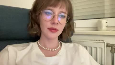 Snapshot of ms_christiana chatting on 6, 5, 2026 ms_christiana online show from 6, 5, 2026