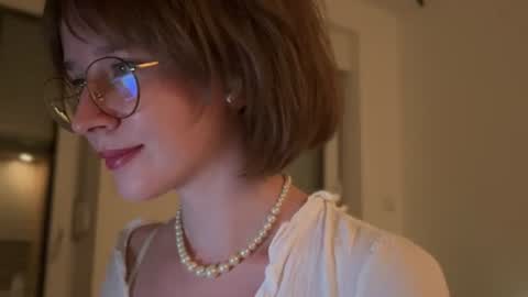 Snapshot of ms_christiana chatting on 4, 8, 2026 ms_christiana online show from 4, 8, 2026