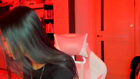 Snapshot of ms_emily_ chatting on 15, 5, 2026 ms_emily_ online show from 15, 5, 2026