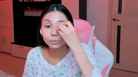 ms_emily_ online show from 31, 7, 2026