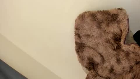 selena online show from 10, 1, 2025