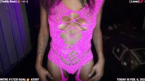 Snapshot of ms_waterworks chatting on 7, 2, 2025 DaPussyFairy online show from 7, 2, 2025