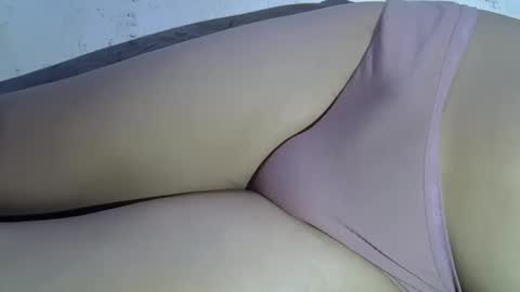 Snapshot of mscumshotter chatting on 25, 2, 2025 mscumshotter online show from 25, 2, 2025