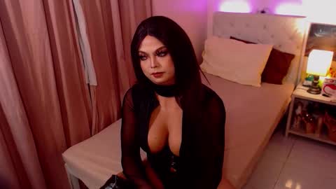 Snapshot of msgoldencum chatting on 27, 11, 2025 MSGOLDENCUM online show from 27, 11, 2025
