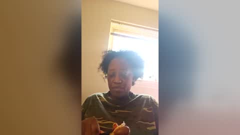 Snapshot of msmechocolate chatting on 4, 7, 2026 msmechocolate online show from 4, 7, 2026