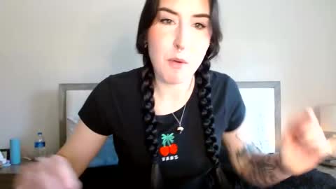 Snapshot of msrubyhayes chatting on 13, 1, 2025 Ruby online show from 13, 1, 2025