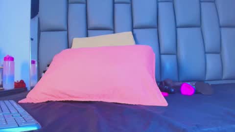 FERNANDA 3 online show from 19, 3, 2026