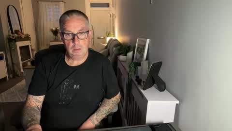 Snapshot of mtb1697 chatting on 31, 5, 2026 mtb1697 online show from 31, 5, 2026