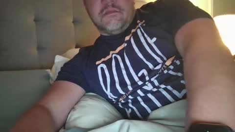 Snapshot of mtman5 chatting on 16, 12, 2025 mtman5 online show from 16, 12, 2025