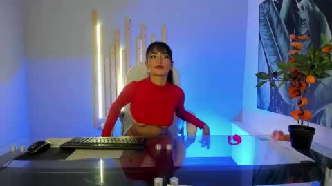 muaan  online show from 24, 4, 2026