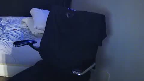 Muffdiver online show from 19, 2, 2025