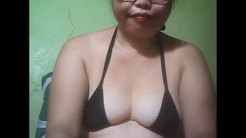 muffy_bunny online show from 15, 9, 2025