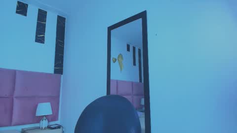 Muller Asher online show from 4, 11, 2025