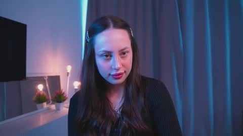 Kira online show from 12, 9, 2025