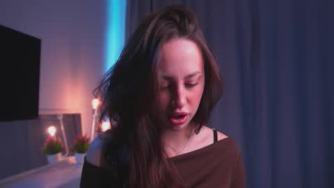 Kira online show from 15, 9, 2025