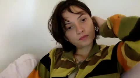   online show from 20, 1, 2025