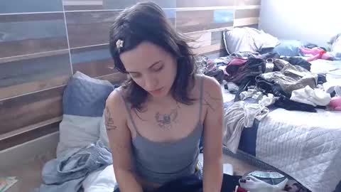   online show from 8, 10, 2025