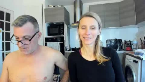 Snapshot of munishpunish chatting on 1, 2, 2026 LOVELY JULIA Peter DAY online show from 1, 2, 2026