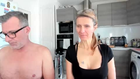 Snapshot of munishpunish chatting on 3, 2, 2026 LOVELY JULIA Peter DAY online show from 3, 2, 2026