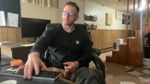 murdockjones7989 online show from 17, 4, 2026