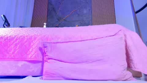 Snapshot of muriel_belovv chatting on 24, 6, 2026 Tell me Sofi online show from 24, 6, 2026